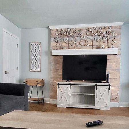 Seaside Gem Apartment Biloxi Bagian luar foto