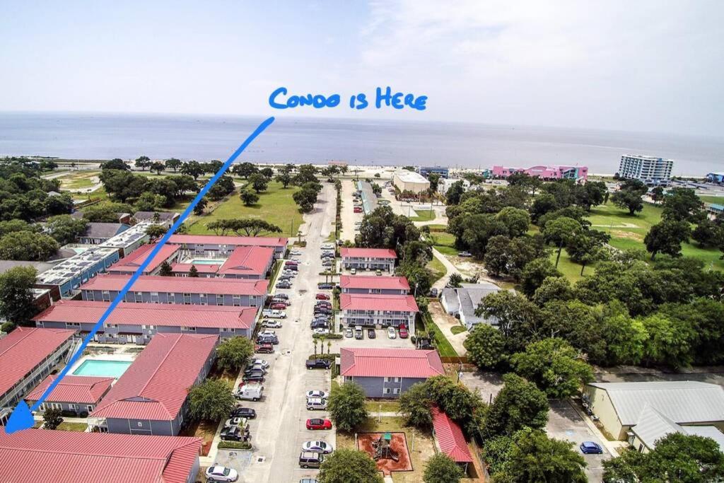 Seaside Gem Apartment Biloxi Bagian luar foto
