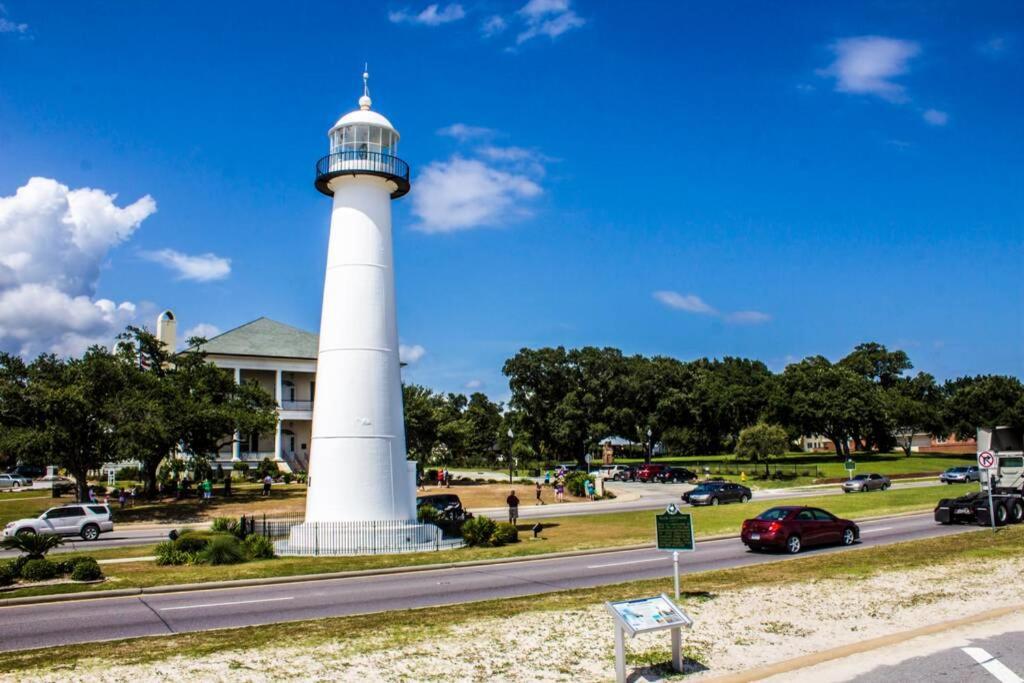 Seaside Gem Apartment Biloxi Bagian luar foto