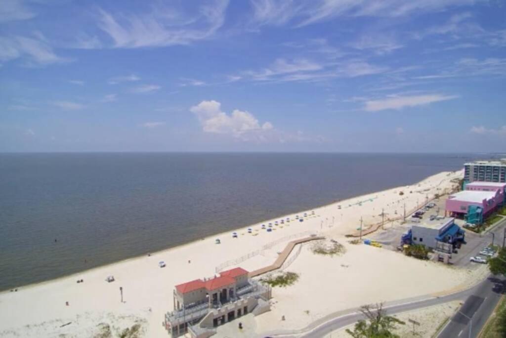 Seaside Gem Apartment Biloxi Bagian luar foto