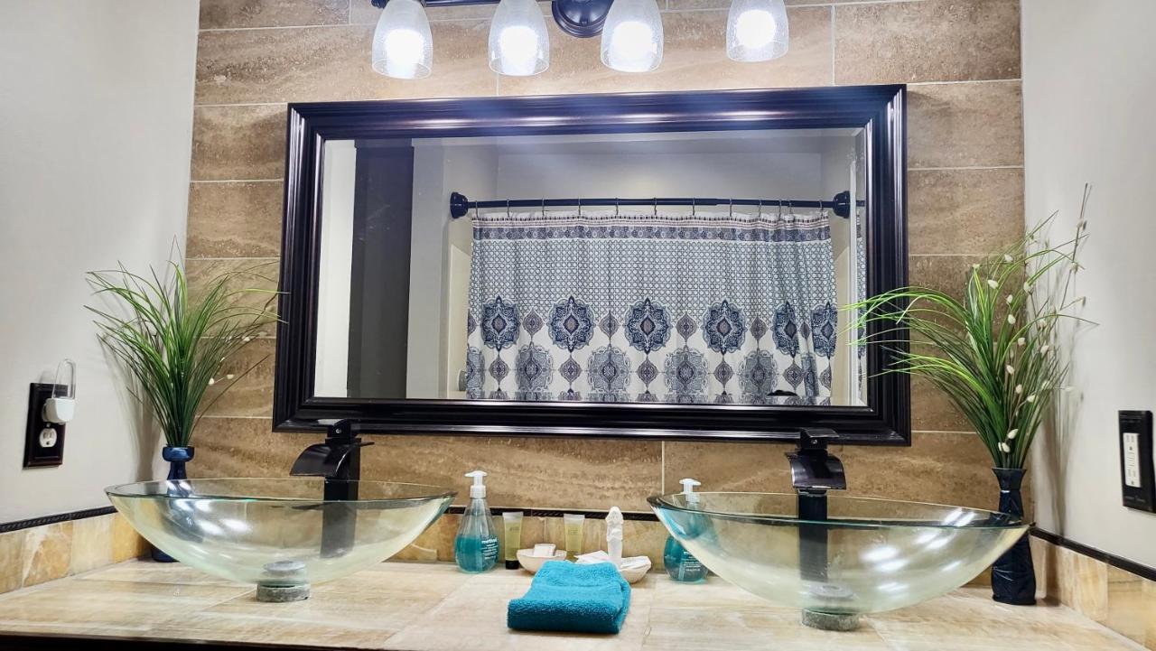 Seaside Gem Apartment Biloxi Bagian luar foto